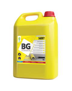 Ready-to-use SAKRET BG yellow construction primer being applied to a clean substrate to stabilize the surface and reduce moisture absorption.