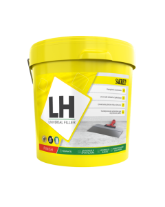 Bright white SAKRET LH ready-to-use filler being applied manually to gypsum board and OSB joints to create a smooth, paint-ready surface in a dry interior room.